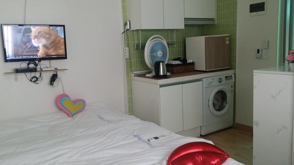 Myeongdong Guesthouse Сеул Номер фото