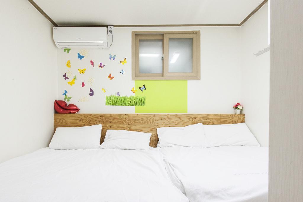 Myeongdong Guesthouse Сеул Экстерьер фото