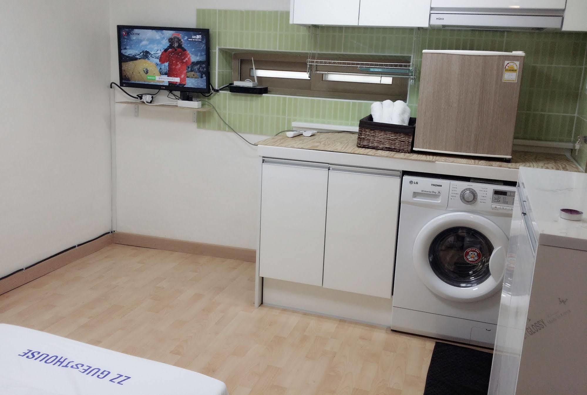 Myeongdong Guesthouse Сеул Экстерьер фото