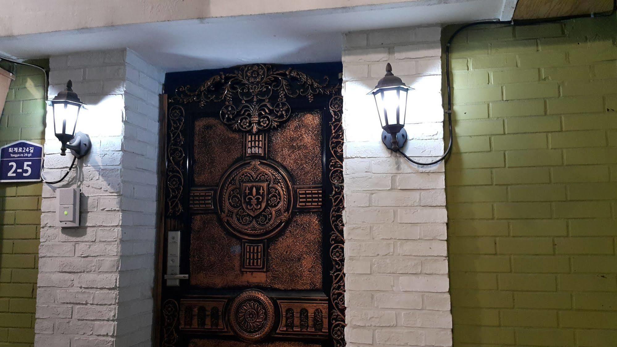 Myeongdong Guesthouse Сеул Экстерьер фото