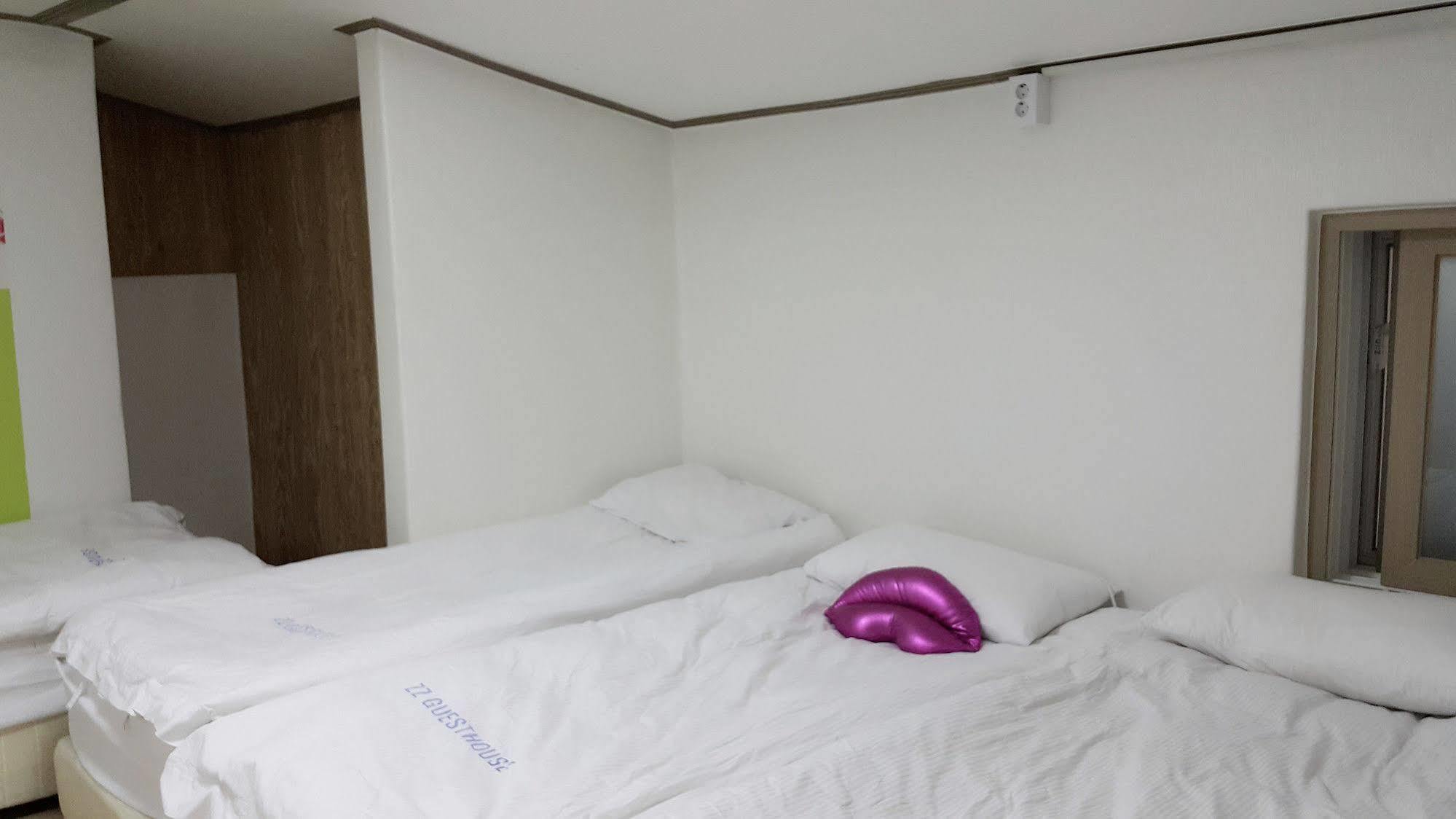 Myeongdong Guesthouse Сеул Экстерьер фото