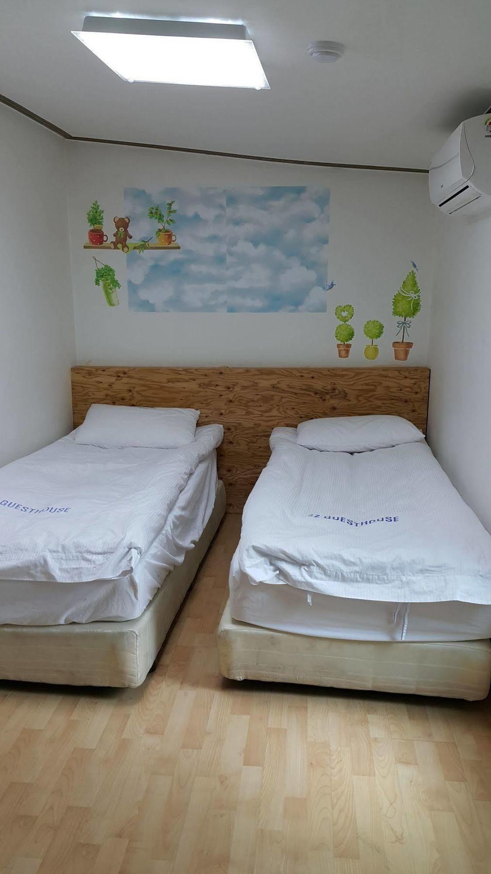Myeongdong Guesthouse Сеул Экстерьер фото