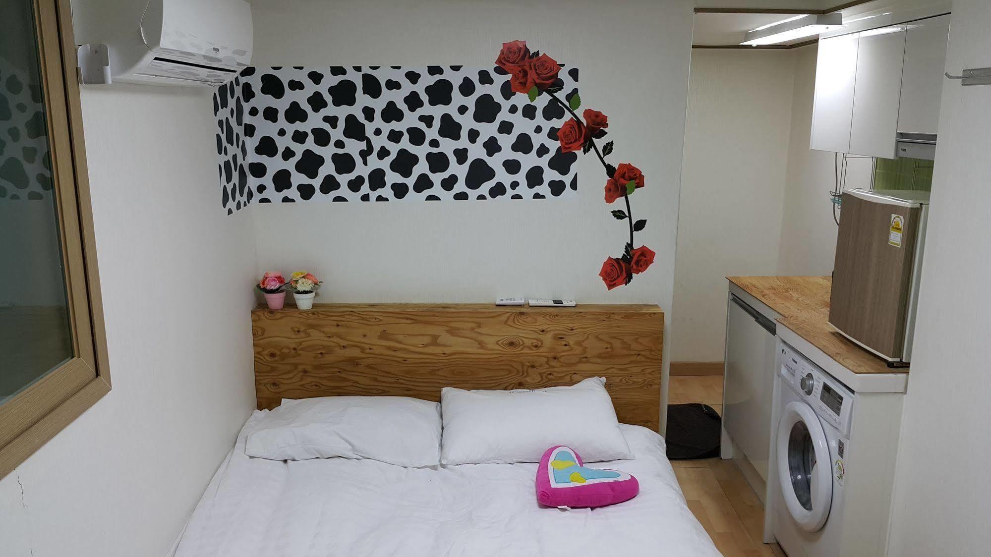 Myeongdong Guesthouse Сеул Экстерьер фото