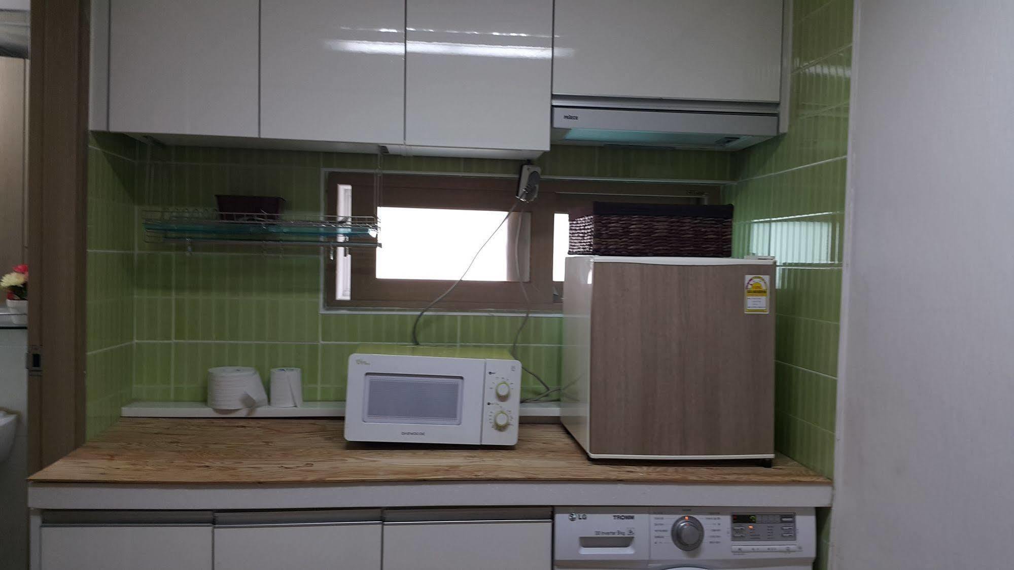 Myeongdong Guesthouse Сеул Экстерьер фото